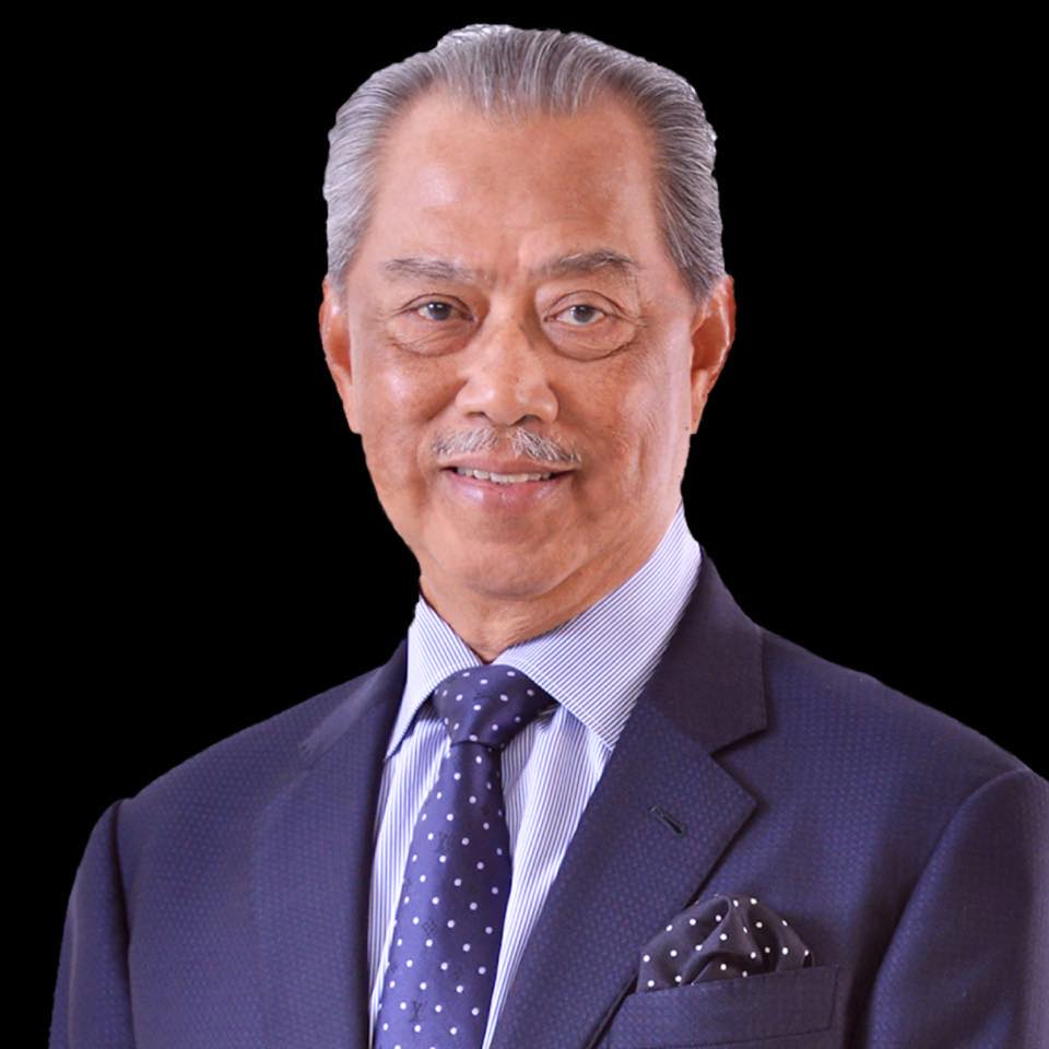 Citing the growing death toll and suicide rates, UMNO pulls support from PM Muhyiddin, calls on him to resign