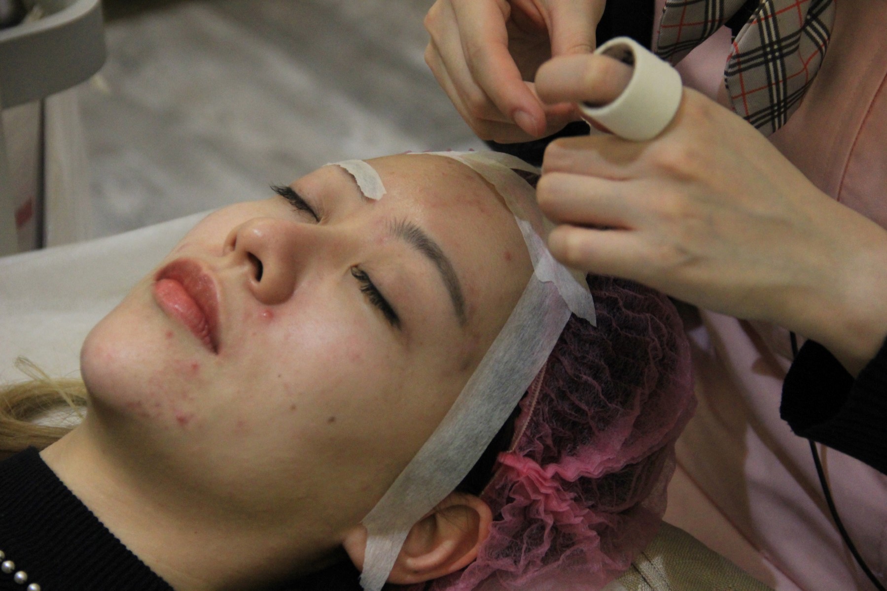 Beauty is only skin deep in China 'micro-procedure' craze