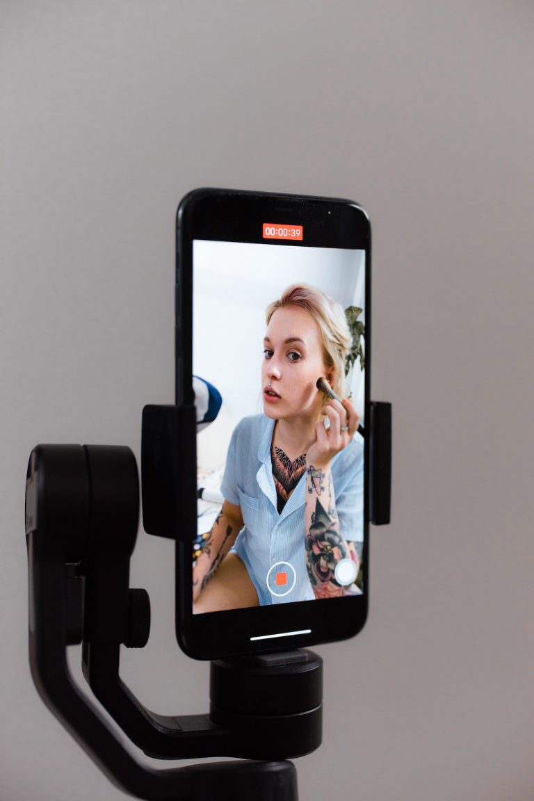 Study: Unrealistic beauty standards shown on TikTok can harm young women’s body image