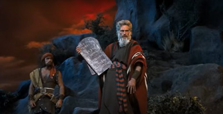 House Bill 71 mandates display of Ten Commandments in schools